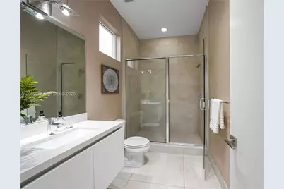 7515 NW 99th Ave, Doral, FL 33178 - Photo 50