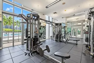90 SW 3rd St, Miami, FL 33130 - Photo 40