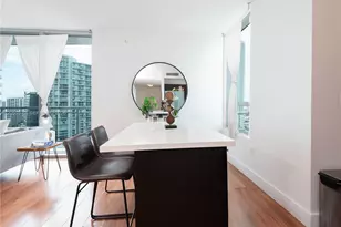 90 SW 3rd St, Miami, FL 33130 - Photo 4