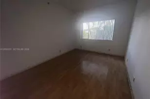 8816 Collins Ave, Surfside, FL 33154 - Photo 20