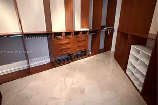 21200 Point Pl, Aventura, FL 33180 - Photo 14