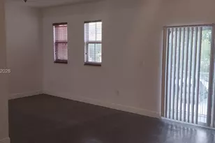 10902 NW 83rd St, Doral, FL 33178 - Photo 4