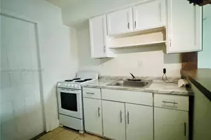 800 NW 56th St, Miami, FL 33127 - Photo 4