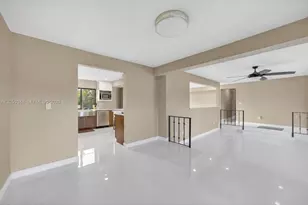 8024 SW 91 Ave, Miami, FL 33173 - Photo 8