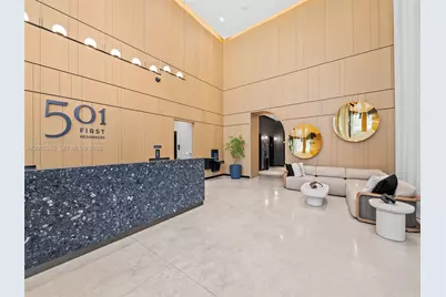 121 NE 5th St #3704, Miami, FL 33132 - Photo 14