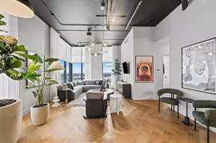 121 NE 5th St, Miami, FL 33132 - Photo 26