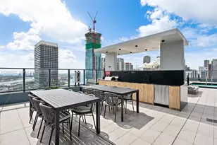 121 NE 5th St, Miami, FL 33132 - Photo 50