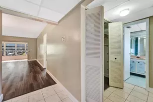 1030 Country Club Dr, Margate, FL 33063 - Photo 4