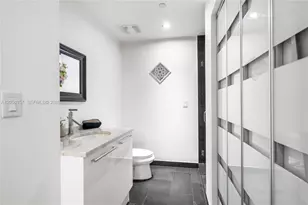 900 Biscayne Blvd, Miami, FL 33132 - Photo 18