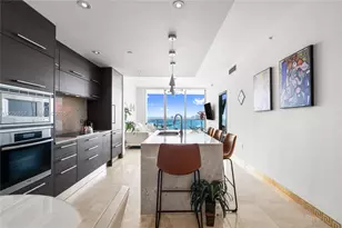 900 Biscayne Blvd, Miami, FL 33132 - Photo 2