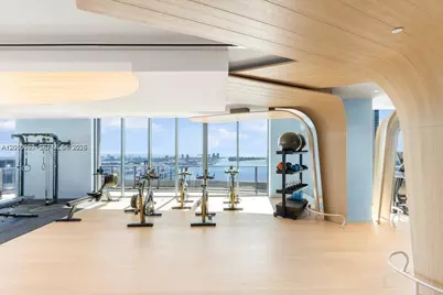 1000 Brickell Plz #3308, Miami, FL 33131 - Photo 44