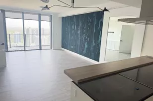 1000 Brickell Plaza, Miami, FL 33131 - Photo 4