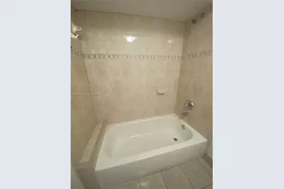 2840 NW 55th Ave #2D, Lauderhill, FL 33313 - Photo 10