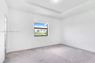 21071 NE 8th Ave, Miami, FL 33179 - Photo 6