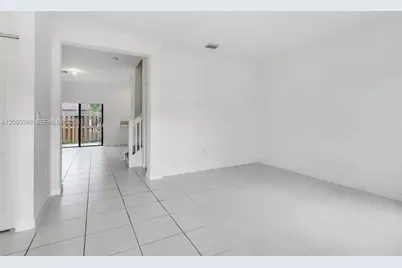 21071 NE 8th Ave #21071, Miami, FL 33179 - Photo 4
