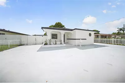 6161 E 4th Ave, Hialeah, FL 33013 - Photo 2