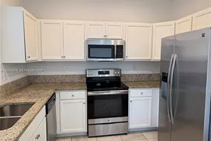 125 SE 34th Terrace, Homestead, FL 33033 - Photo 12