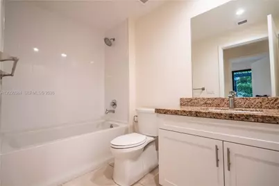 1091 Galiano St #304, Coral Gables, FL 33134 - Photo 16