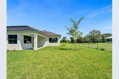 5736 SW 104th Ter, Cooper City, FL 33328 - Photo 16