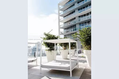475 Brickell Ave #1012, Miami, FL 33131 - Photo 16