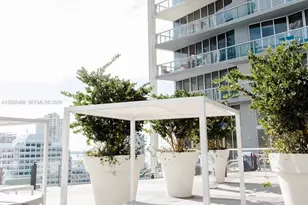 475 Brickell Ave, Miami, FL 33131 - Photo 16