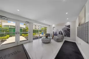 720 Collins Ave, Miami Beach, FL 33139 - Photo 32