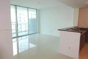 300 S Biscayne Blvd, Miami, FL 33131 - Photo 2