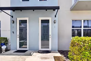 405 NE 35th Ct, Oakland Park, FL 33334 - Photo 4
