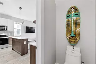 405 NE 35th Ct, Oakland Park, FL 33334 - Photo 12
