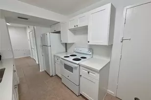 4400 Hillcrest Dr, Hollywood, FL 33021 - Photo 4