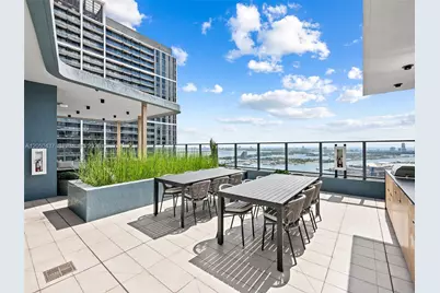 121 NE 5th St #3706, Miami, FL 33132 - Photo 52