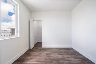 10270 NW 66th St, Doral, FL 33178 - Photo 16
