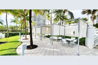 10275 Collins Ave #323, Bal Harbour, FL 33154 - Photo 36