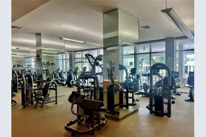 10275 Collins Ave #323, Bal Harbour, FL 33154 - Photo 28