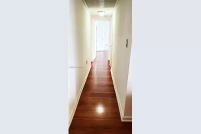10275 Collins Ave #323, Bal Harbour, FL 33154 - Photo 16