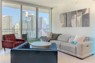 90 SW 3rd St, Miami, FL 33130 - Photo 1