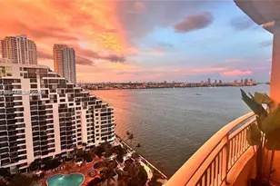 770 Claughton Island Dr, Miami, FL 33131 - Photo 10