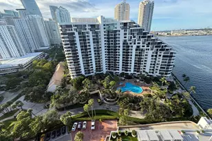 770 Claughton Island Dr, Miami, FL 33131 - Photo 14