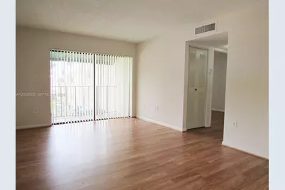 7407 SW 152nd Ave #4-204, Miami, FL 33193 - Photo 2