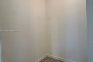 8940 S Hollybrook Blvd, Pembroke Pines, FL 33025 - Photo 12