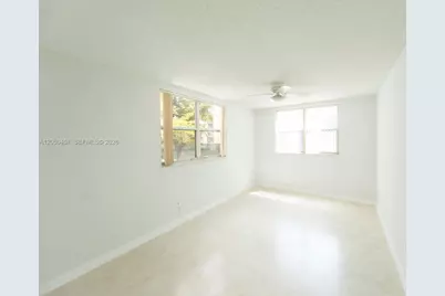 8373 Lake Dr #201, Doral, FL 33166 - Photo 6