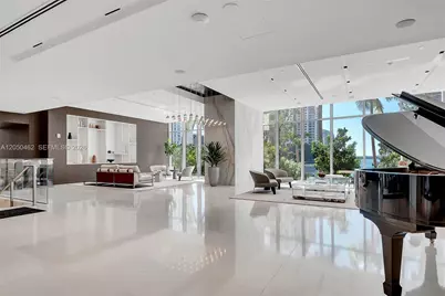 300 Biscayne Boulevard Way #3008W, Miami, FL 33131 - Photo 18