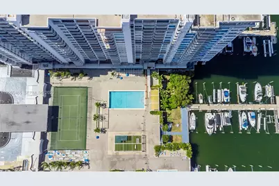 18081 Biscayne Blvd #1903, Aventura, FL 33160 - Photo 38