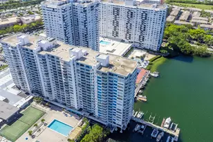 18081 Biscayne Blvd, Aventura, FL 33160 - Photo 40