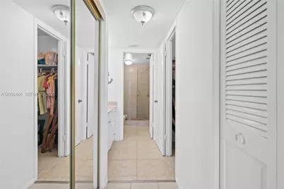 18081 Biscayne Blvd #1903, Aventura, FL 33160 - Photo 26