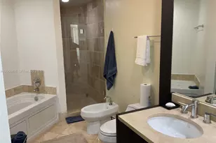 18201 Collins Ave, Sunny Isles Beach, FL 33160 - Photo 8