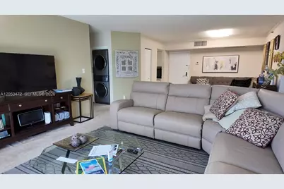 3600 Mystic Pointe Dr #1111, Aventura, FL 33180 - Photo 8