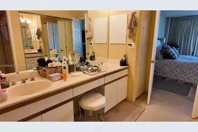 3600 Mystic Pointe Dr #1111, Aventura, FL 33180 - Photo 20