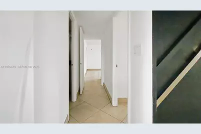 16450 Miami Dr #103, North Miami Beach, FL 33162 - Photo 18