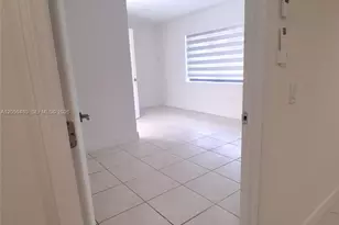 1231 SW 136th Pl, Miami, FL 33184 - Photo 8